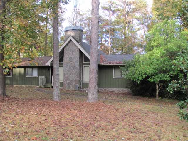 2931 Dara Dr, Marietta, GA 30066 photo 2