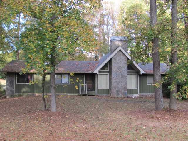 2931 Dara Dr, Marietta, GA 30066 photo 1