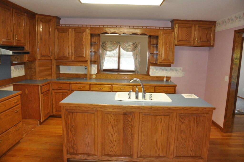5825 Fields Rd, Gainesville, GA 30501 photo 3
