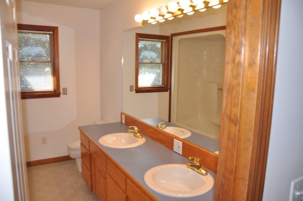 5825 Fields Rd, Gainesville, GA 30501 photo 10