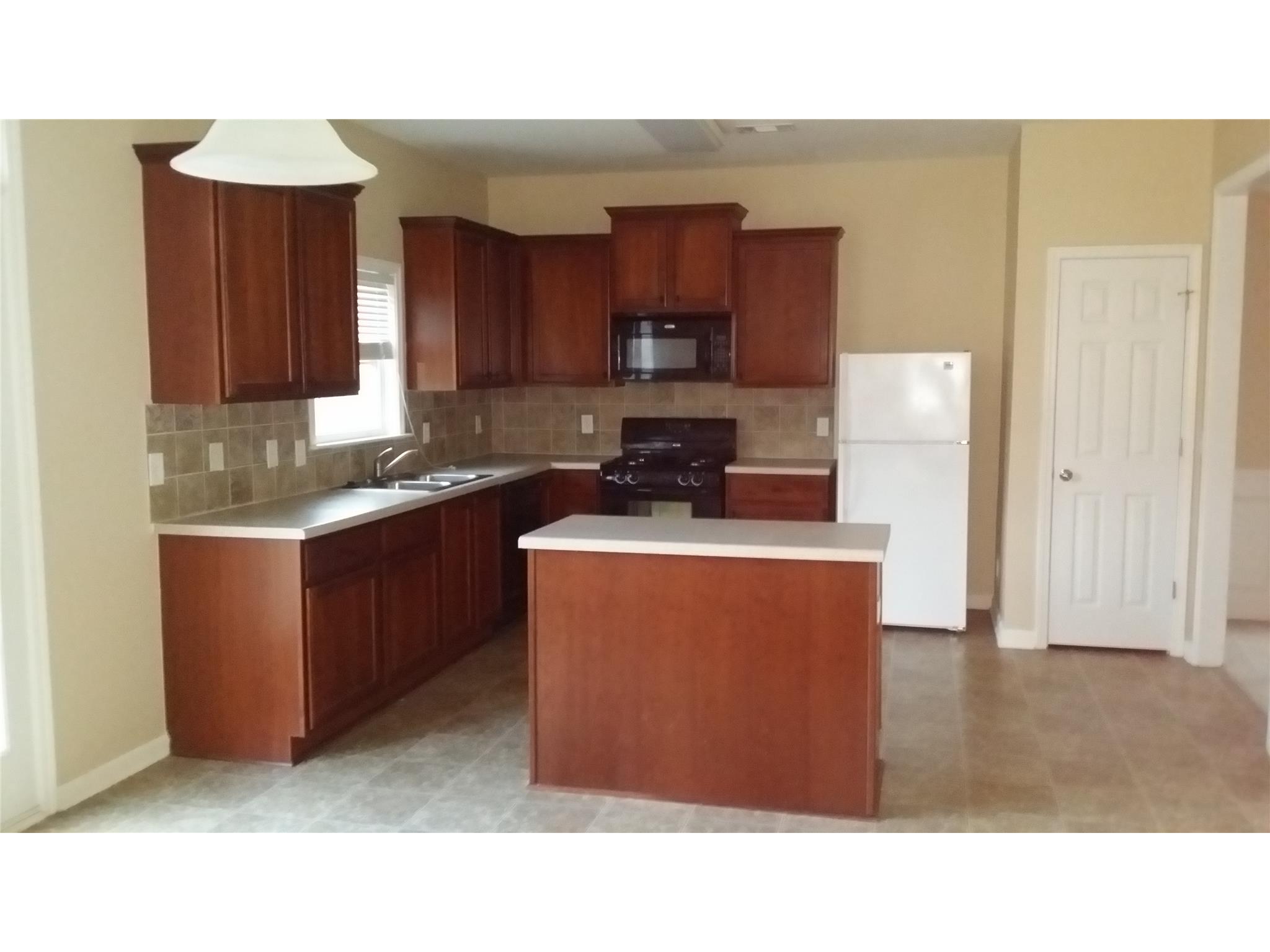 70 Kestrel Cir, Covington, GA 30014 photo 7