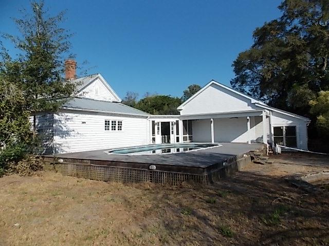 410 Hendrix St, Claxton, GA 30417 photo 4