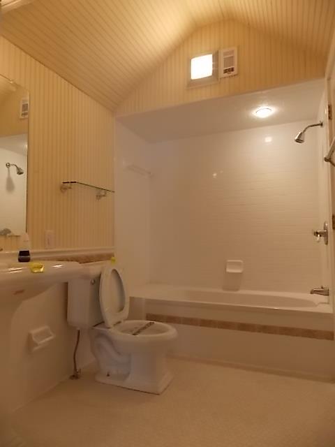 410 Hendrix St, Claxton, GA 30417 photo 18