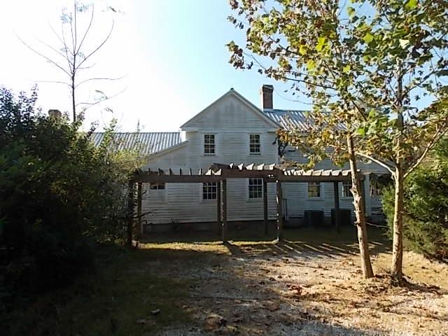410 Hendrix St, Claxton, GA 30417 photo 3