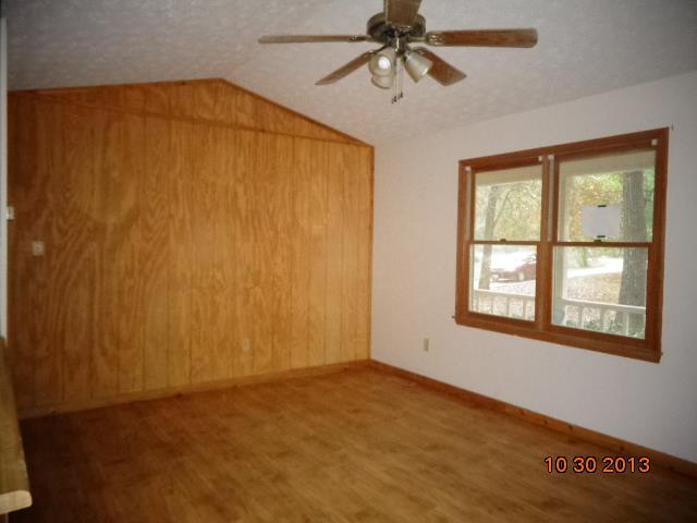 115 Shady Ln, Jackson, GA 30233 photo 3