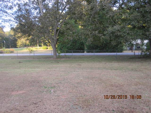 32 Tatum Heights Dr, Lagrange, GA 30240 photo 3