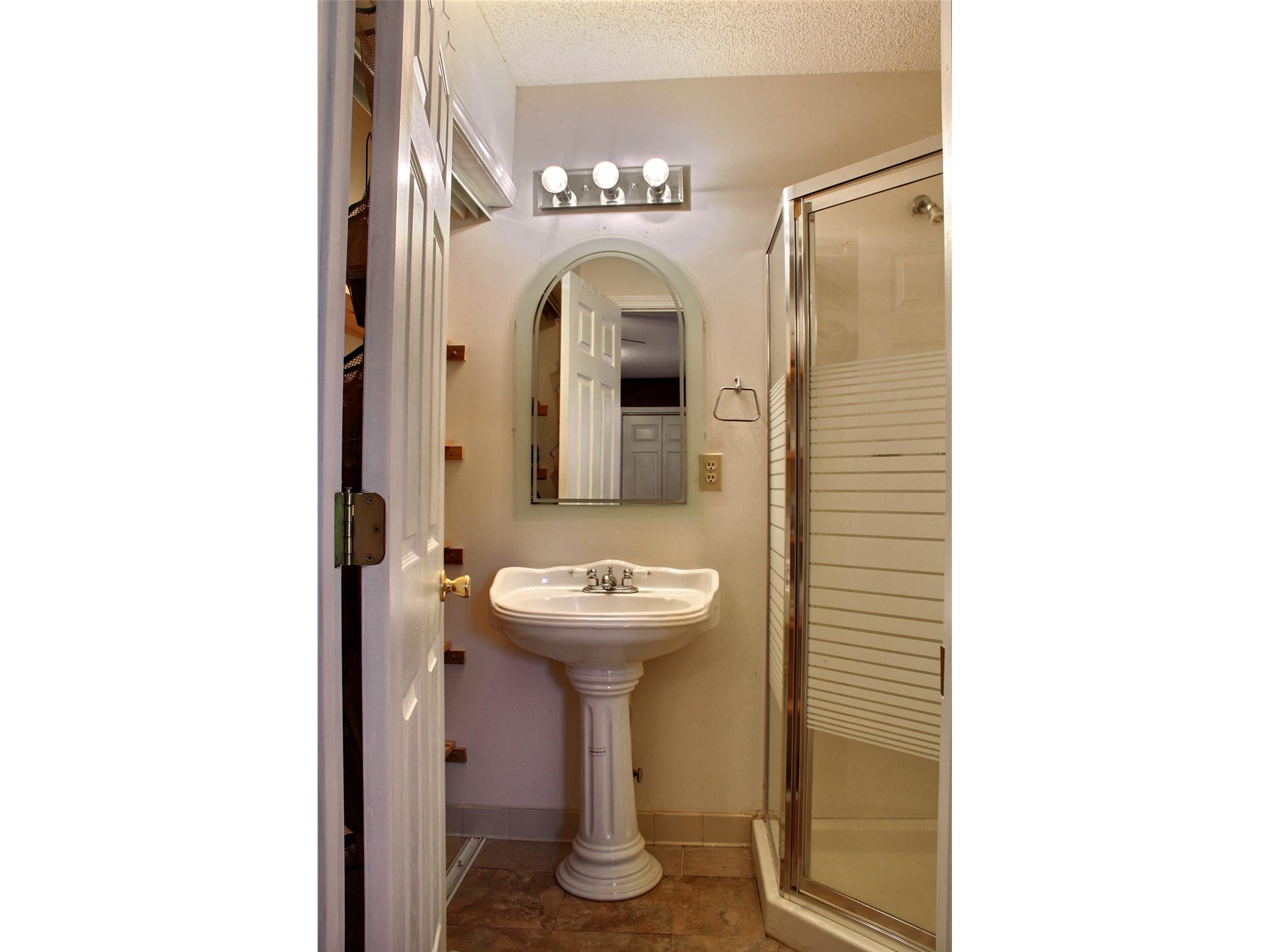 724 Rowe Rd, Monroe, GA 30655 photo 12