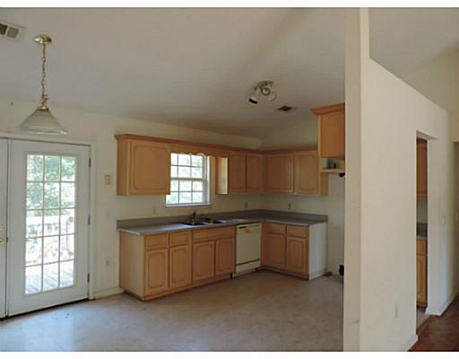 200 Deer Rd, Springfield, GA 31329 photo 3