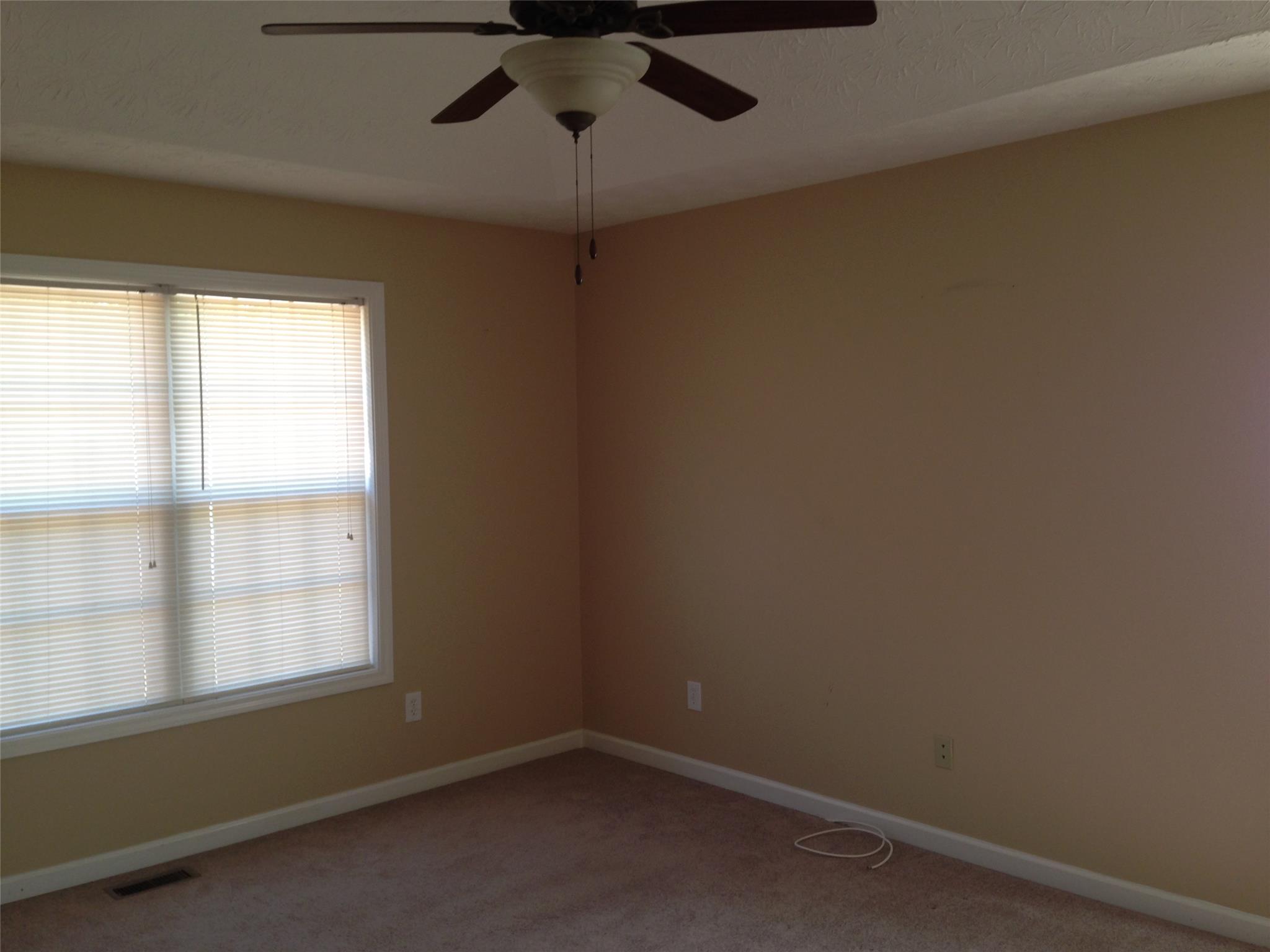 220 Oak Meadows Pl, Covington, GA 30016 photo 4