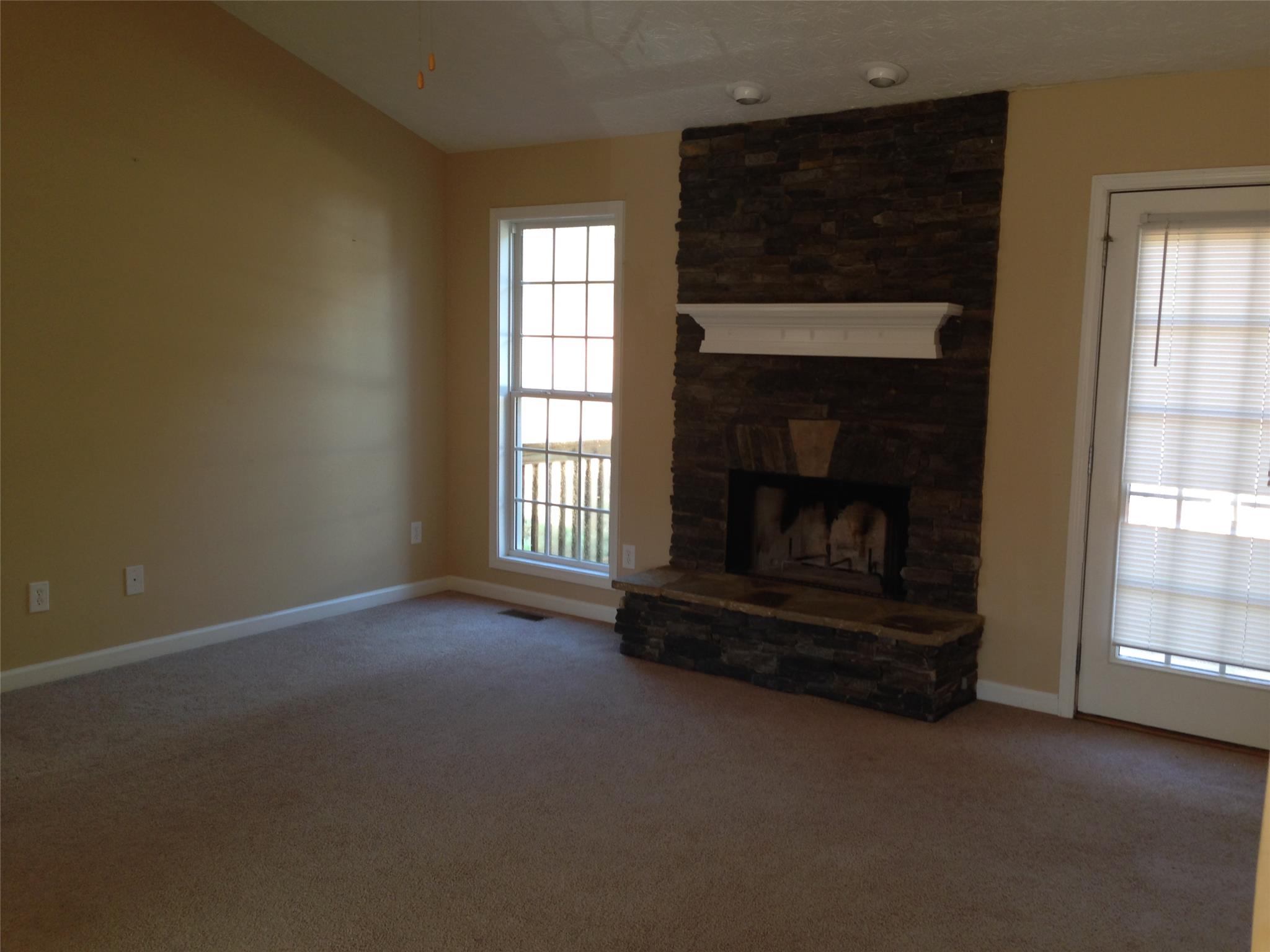 220 Oak Meadows Pl, Covington, GA 30016 photo 2