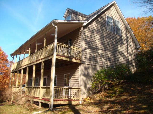 183 Dalton Dr, Dillard, GA 30537 photo 9