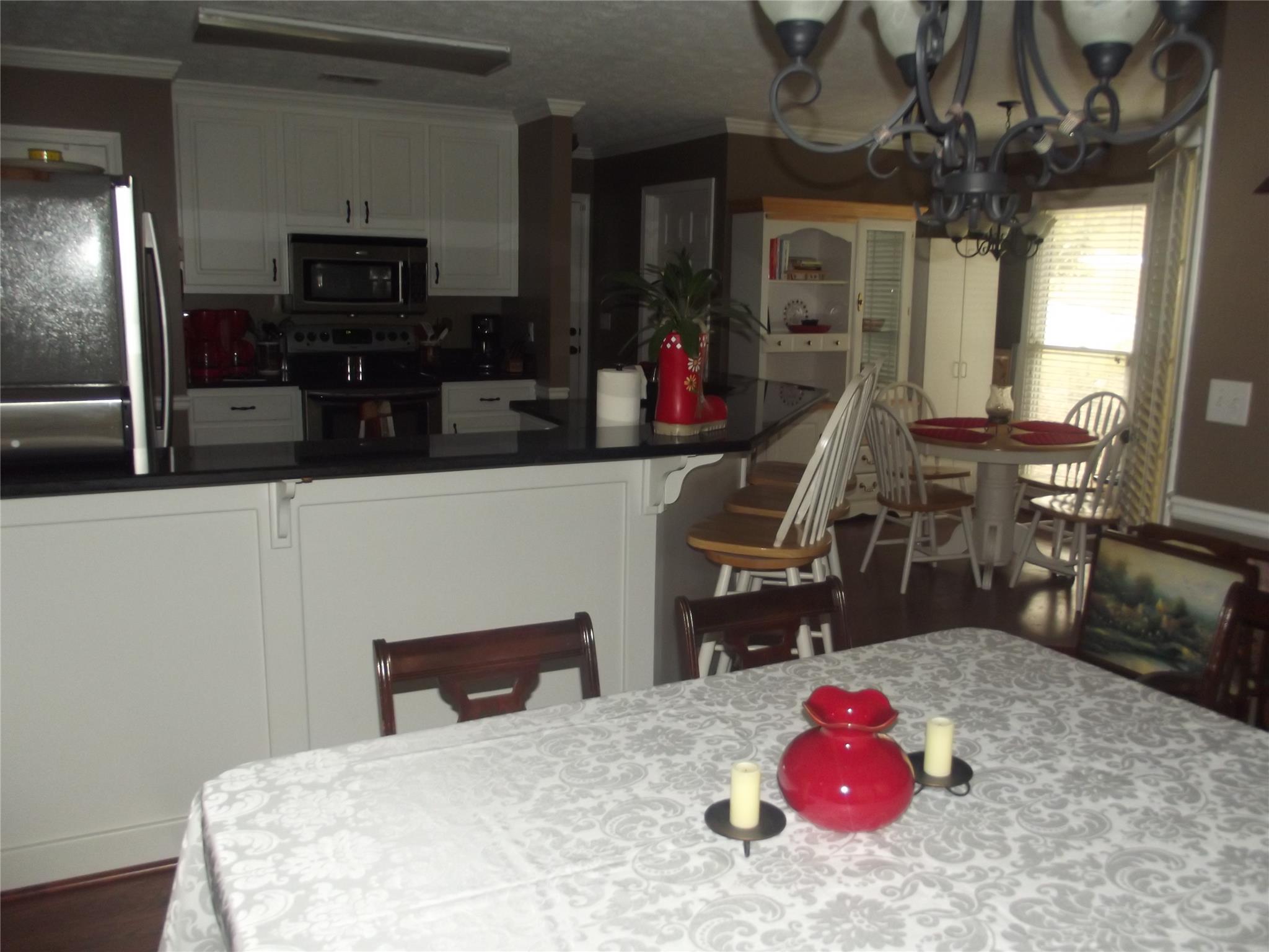 2128 Cluster Ln, Grayson, GA 30017 photo 4
