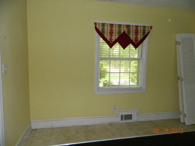 707 Hill St, Thomaston, GA 30286 photo 9