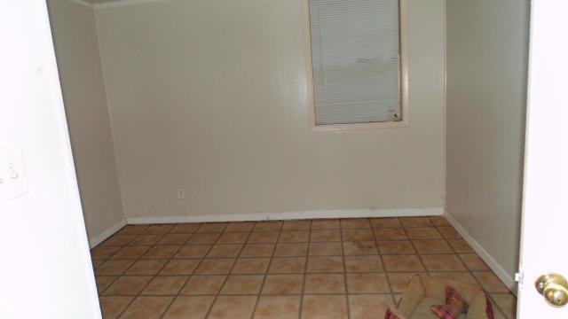 6420 Katie Ln, Morrow, GA 30260 photo 9
