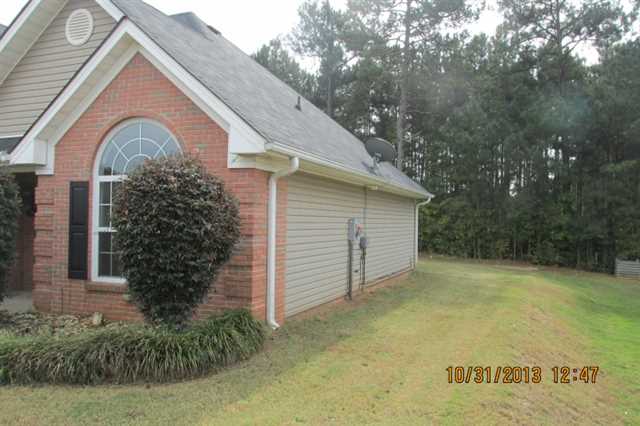 75 Bermuda Run Dr, Covington, GA 30016 photo 3