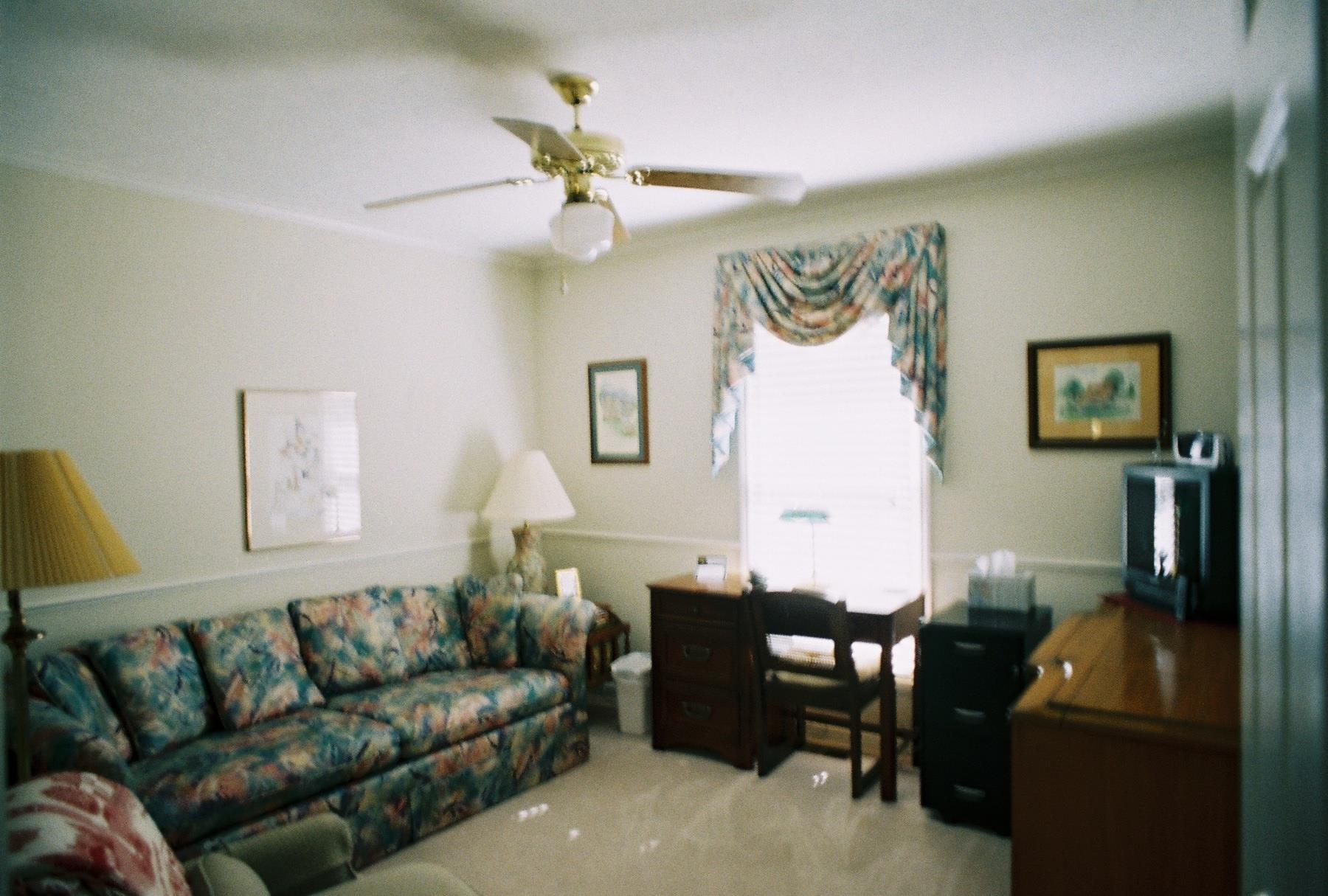 203 Ashford Cir, Lagrange, GA 30240 photo 6