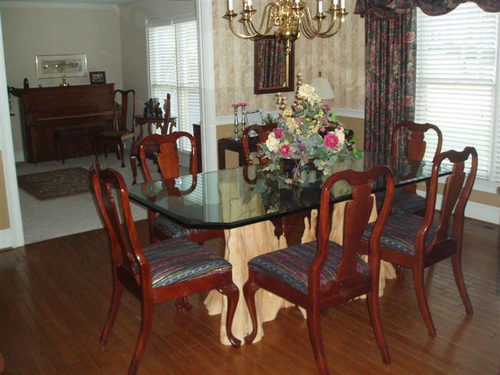 203 Ashford Cir, Lagrange, GA 30240 photo 4