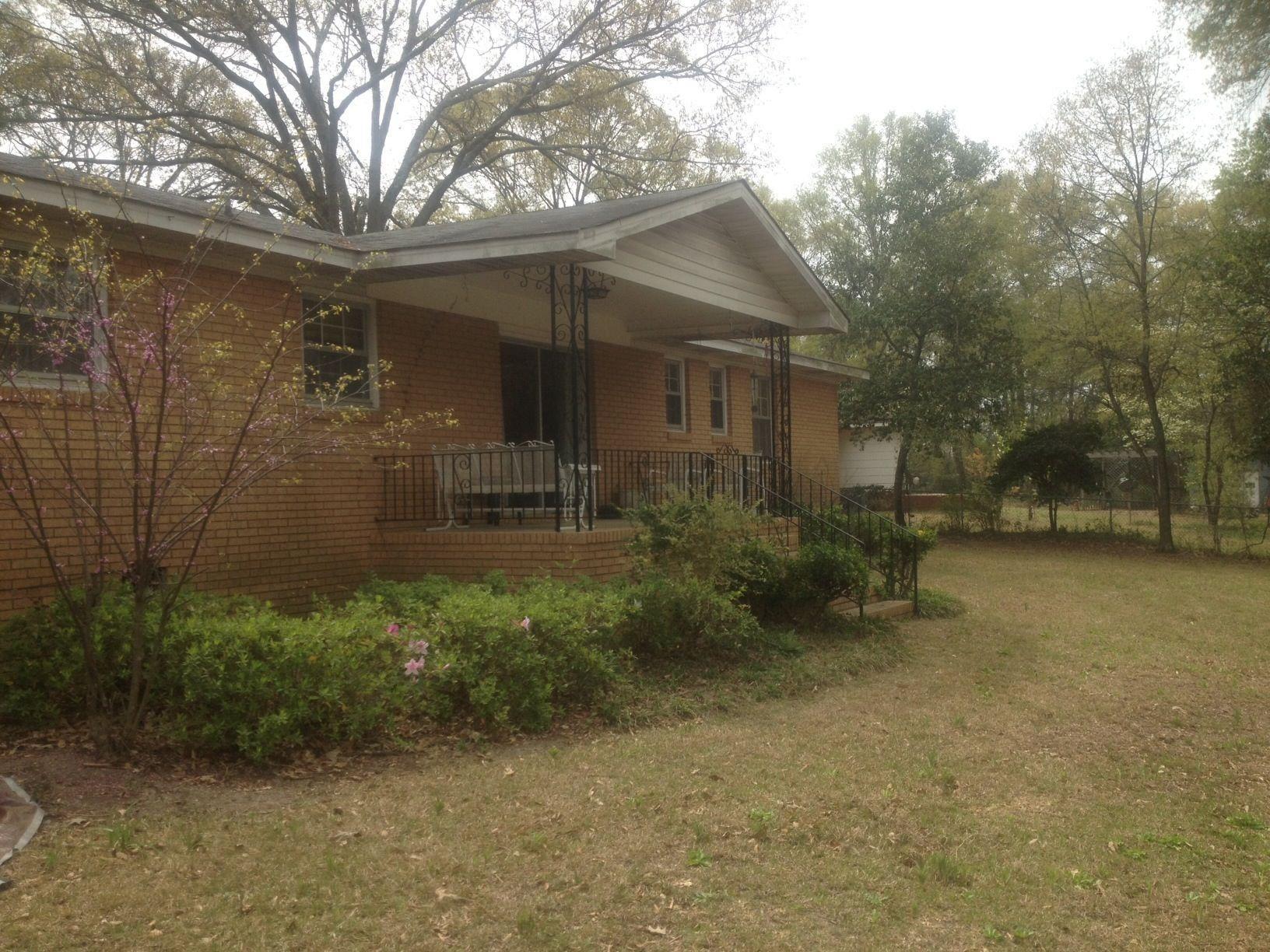 113 Pecan Dr, Byron, GA 31008 photo 2