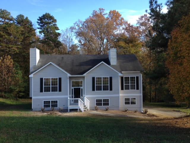 3334 Windgate Dr, Buford, GA 30518 photo 1