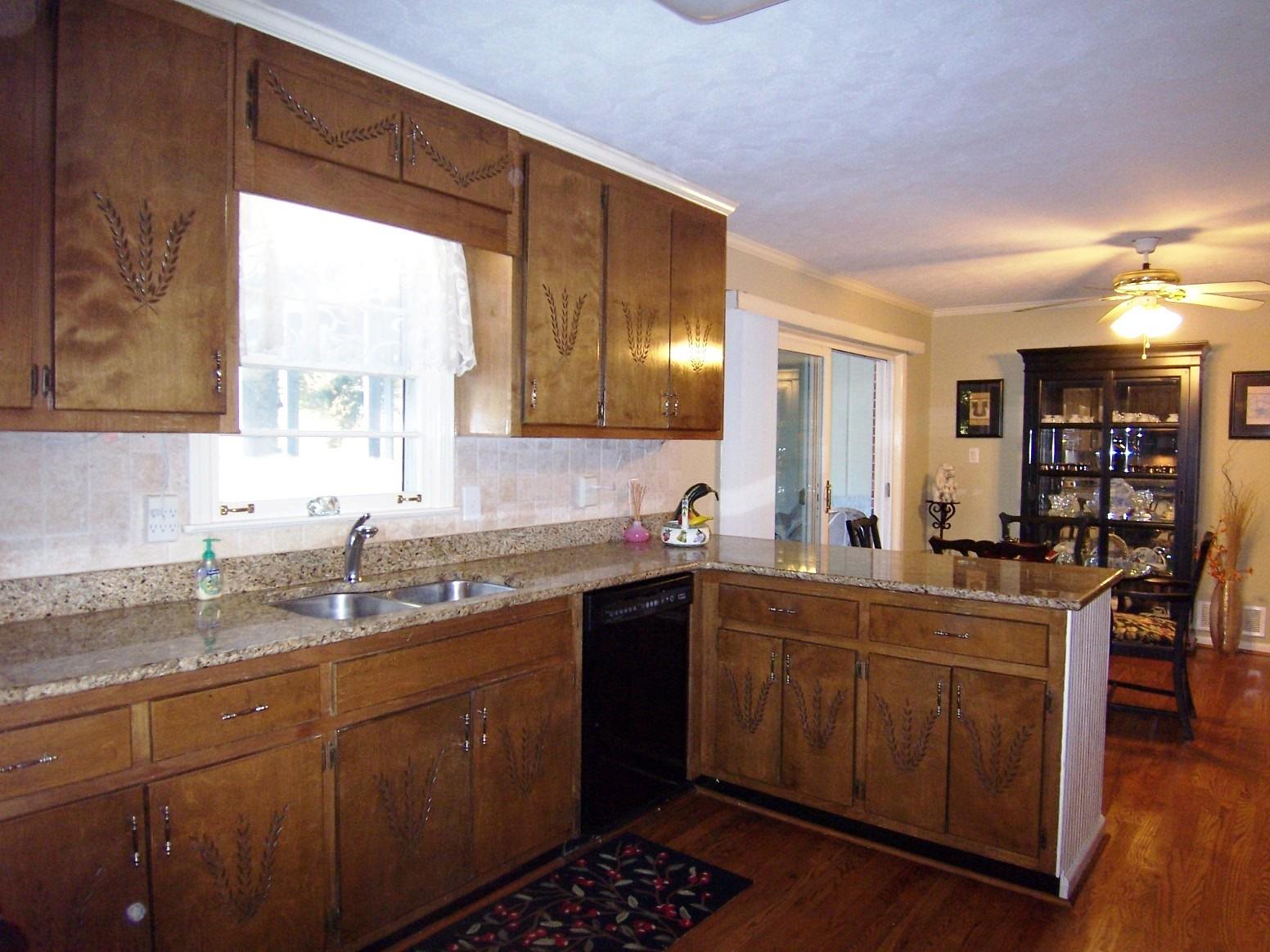 2575 Cardinal Lake Cir, Duluth, GA 30096 photo 5