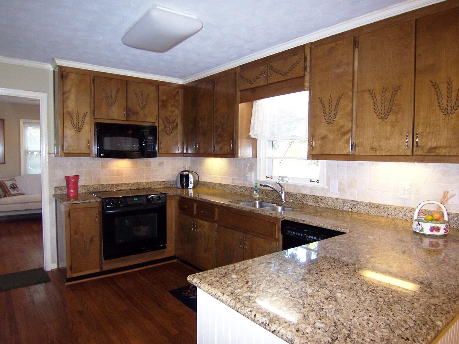 2575 Cardinal Lake Cir, Duluth, GA 30096 photo 6