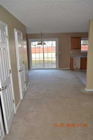 247 Galway Ln, Hampton, GA 30228 photo 5