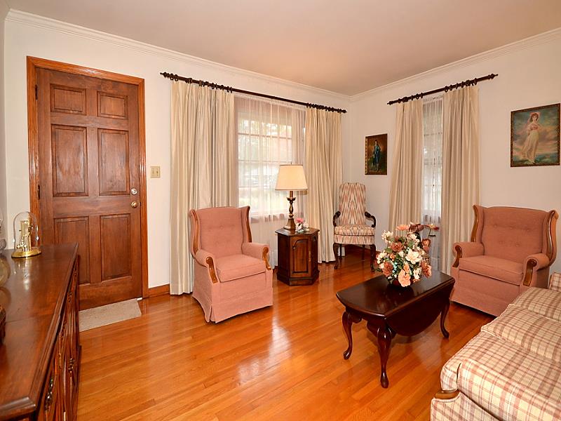 2887 W Mount Tabor Cir, Duluth, GA 30096 photo 4