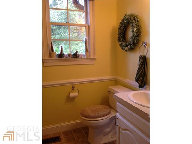 131 Mcgee Bend Rd, Cave Spring, GA 30124 photo 7