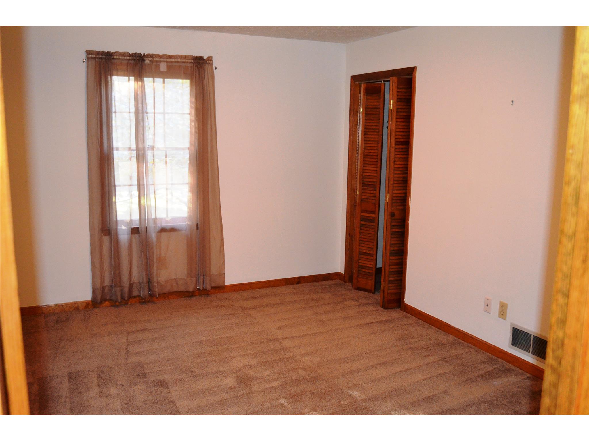 480 Anthony Dr, Tyrone, GA 30290 photo 10