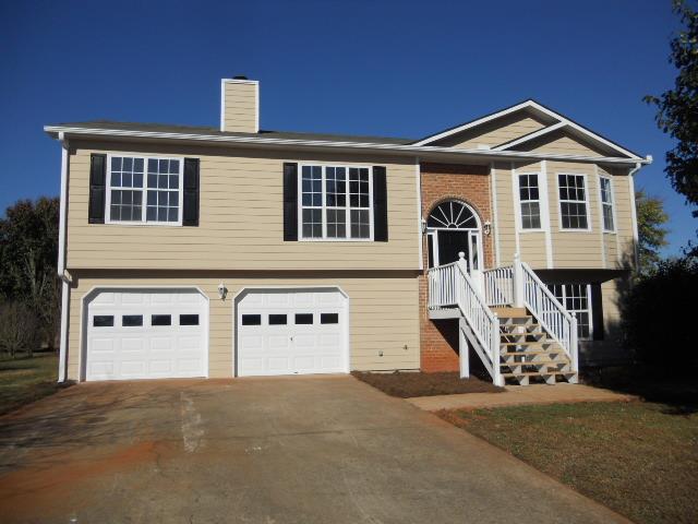 1045 Crestview Ct, Winder, GA 30680 photo 1