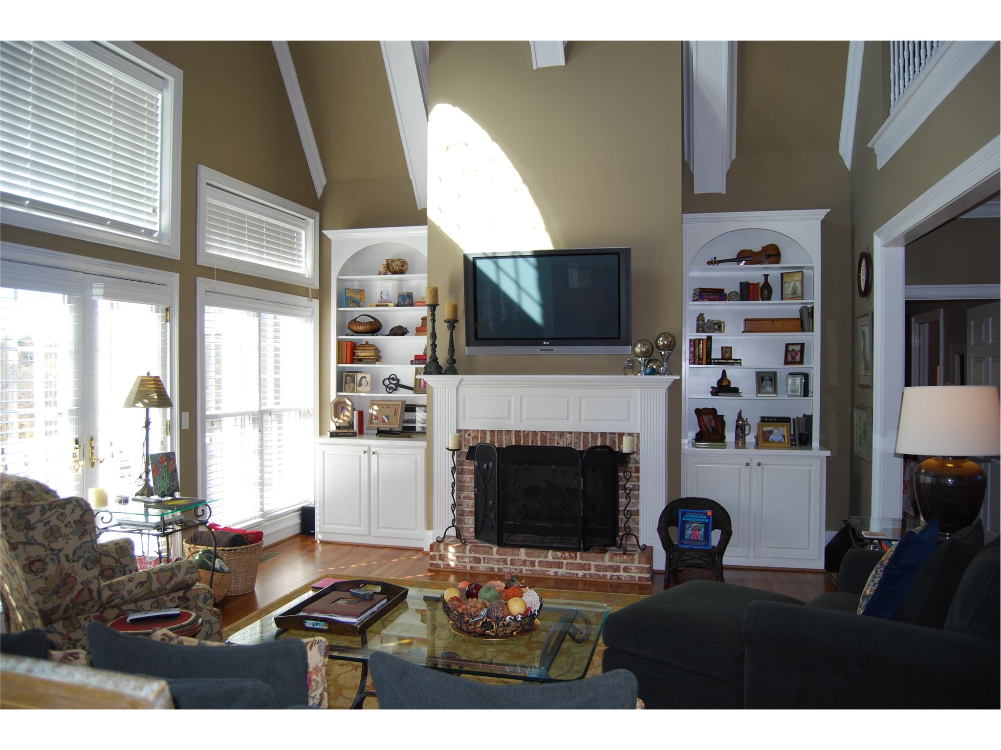 221 Timberwalk Dr, Cornelia, GA 30531 photo 2