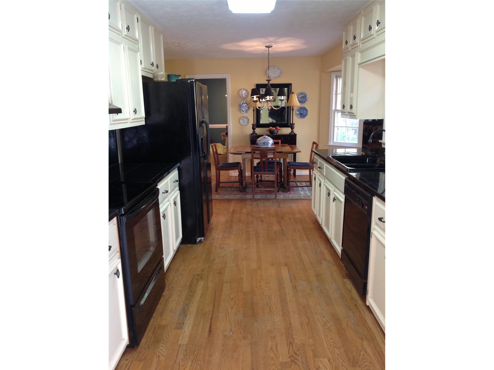1149 Lakeview Rd, Grayson, GA 30017 photo 12