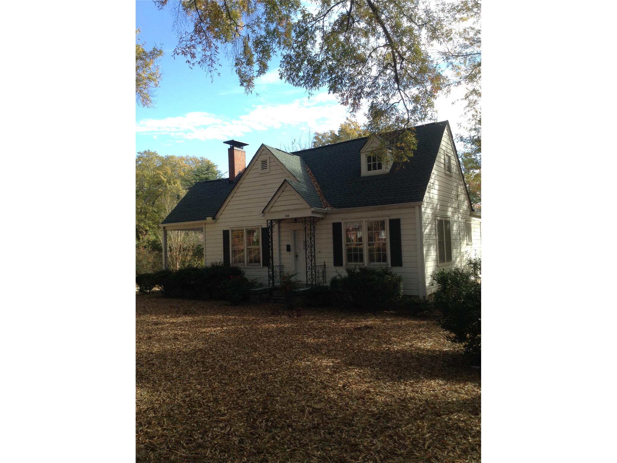 934 E Church St, Monroe, GA 30655 photo 1