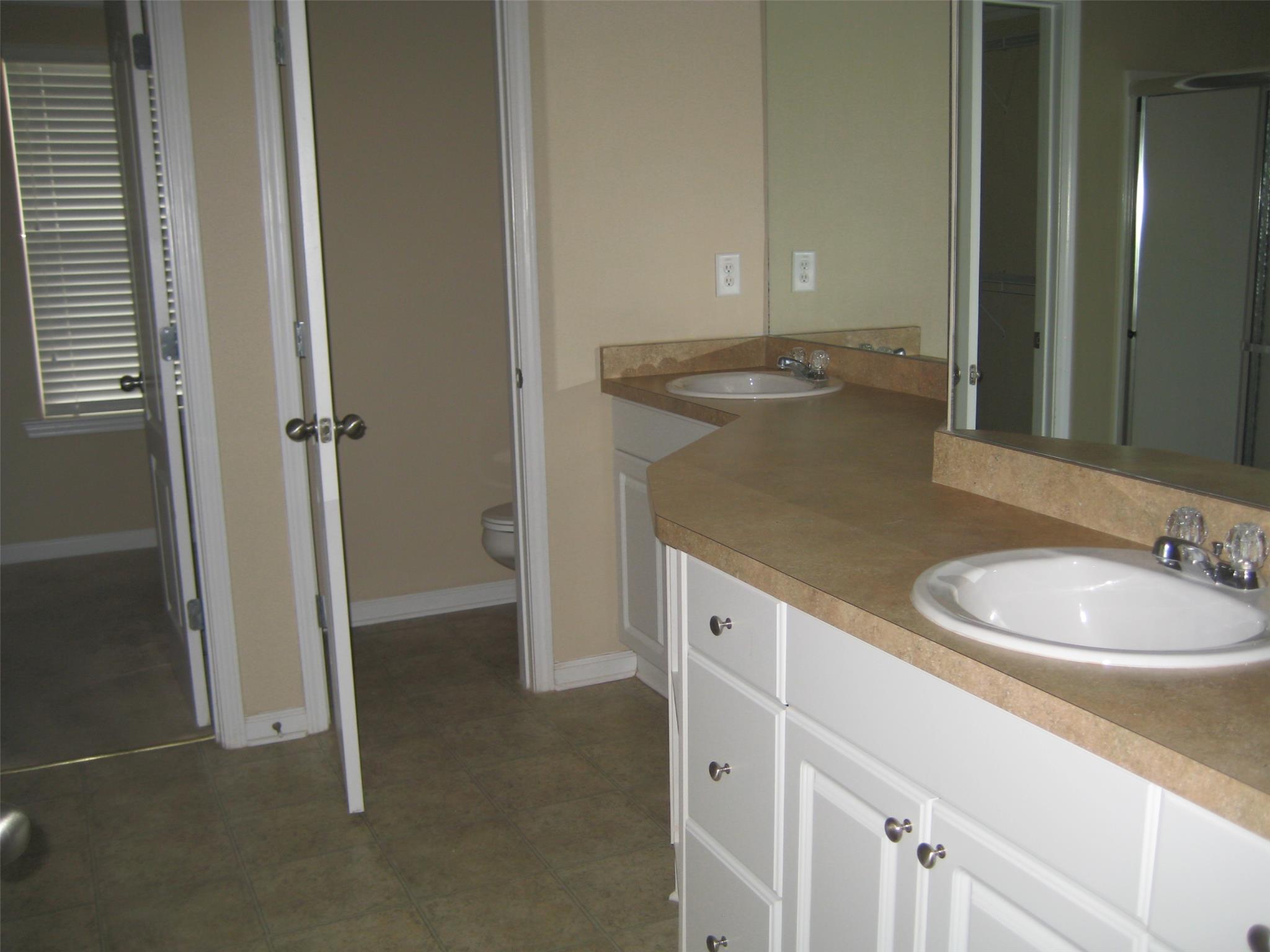 160 Glen Echo Dr, Covington, GA 30016 photo 12