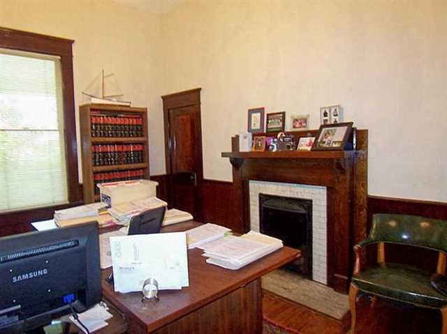 326 W Main St, Buford, GA 30518 photo 7