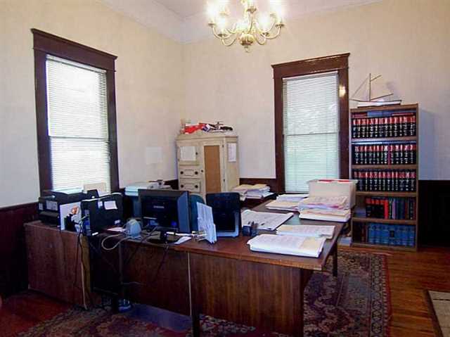 326 W Main St, Buford, GA 30518 photo 6