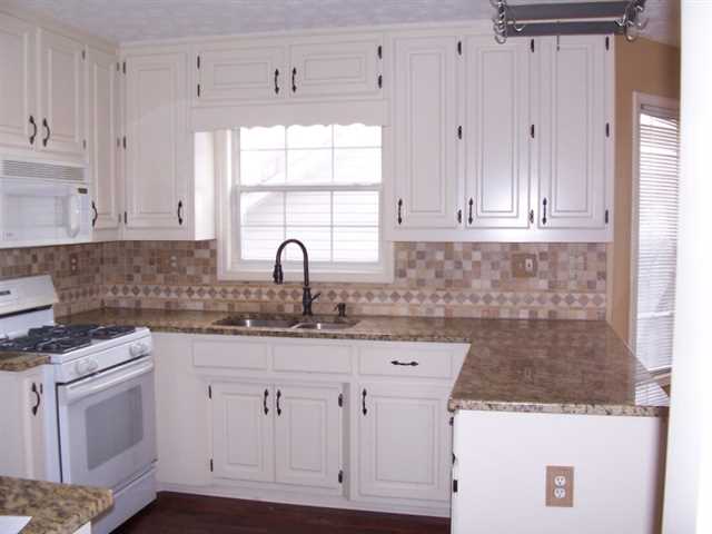 4040 Riversong Dr, Suwanee, GA 30024 photo 7