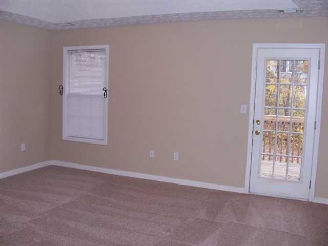 4040 Riversong Dr, Suwanee, GA 30024 photo 10