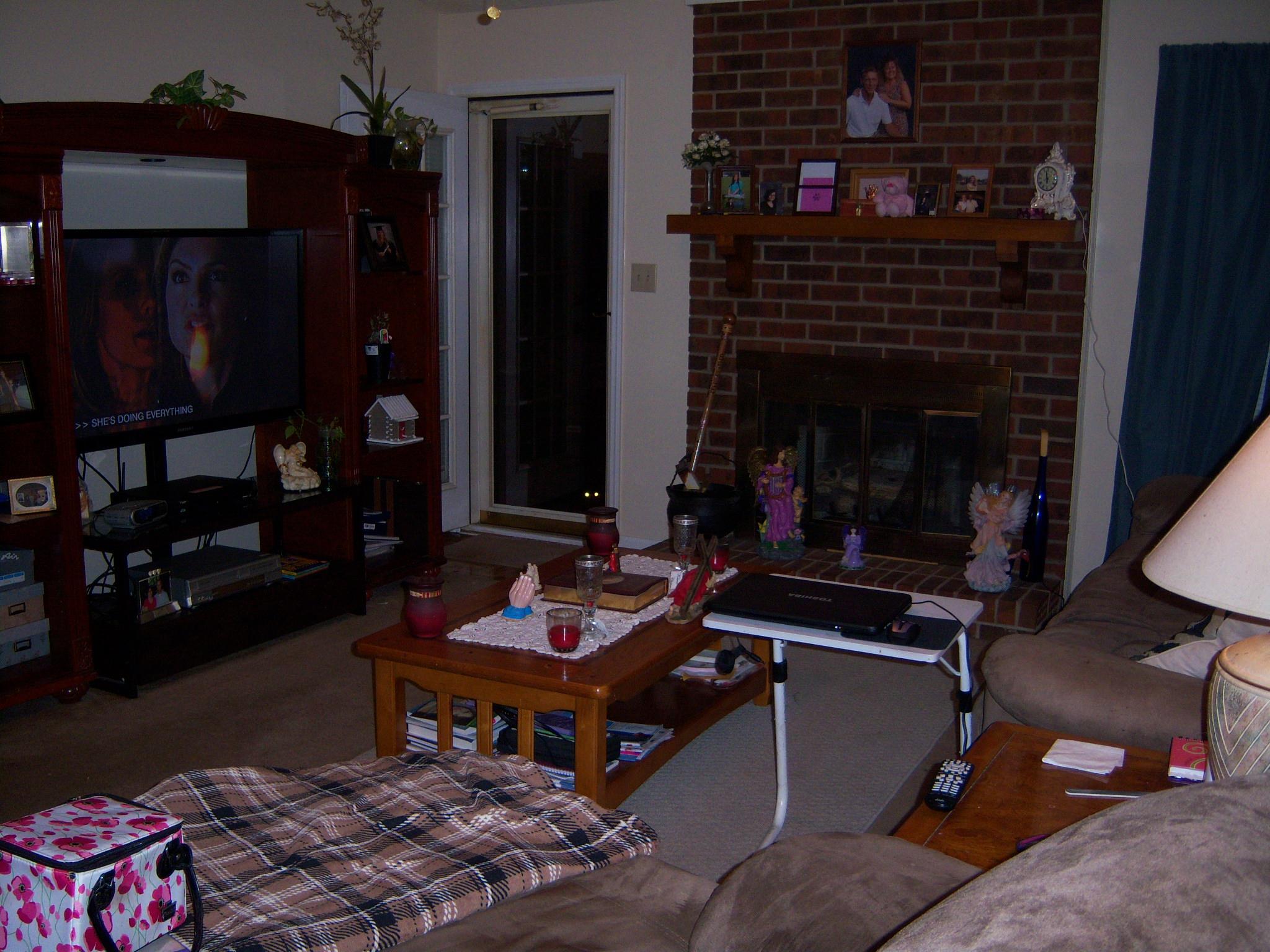 45 Oakbrook Ct, Covington, GA 30016 photo 3