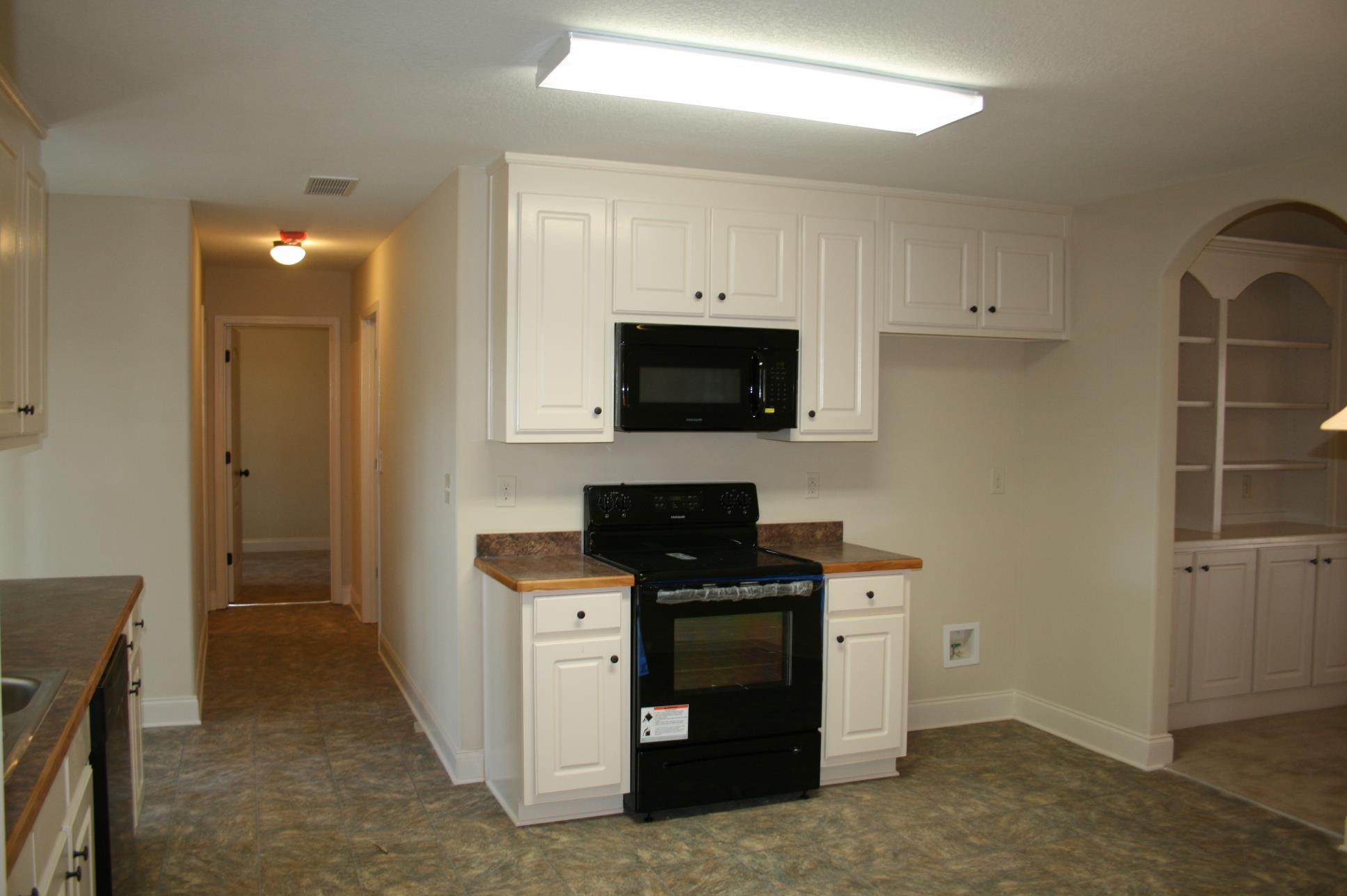 1405 Carson Trl, Winder, GA 30680 photo 5