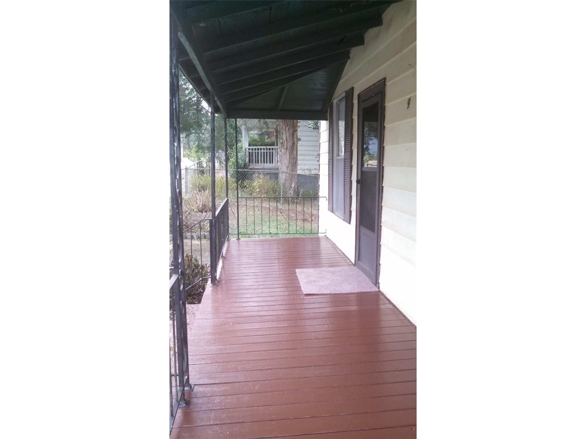 9 Bay St, Covington, GA 30014 photo 2
