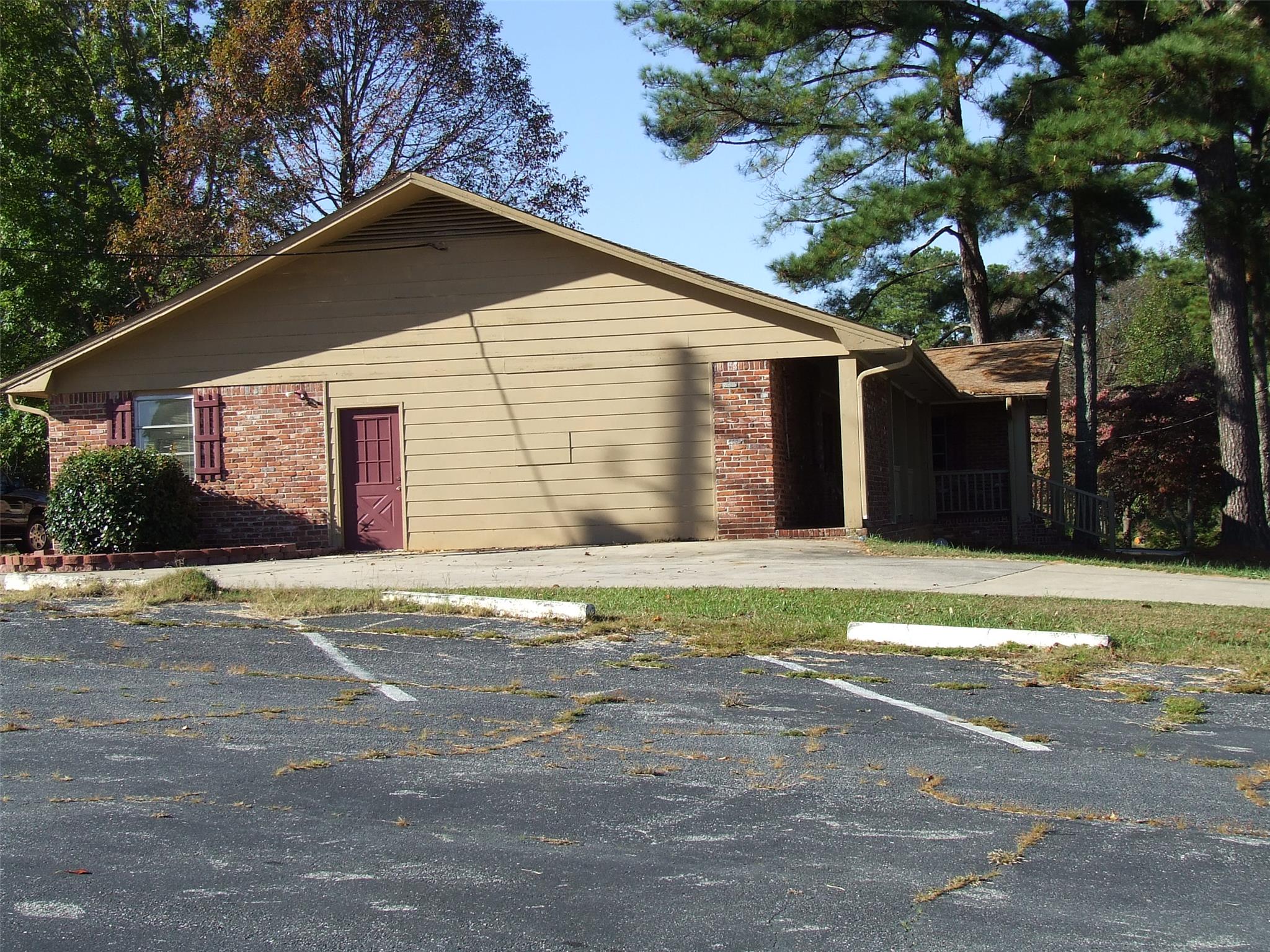 5985 Maddox Rd, Morrow, GA 30260 photo 18