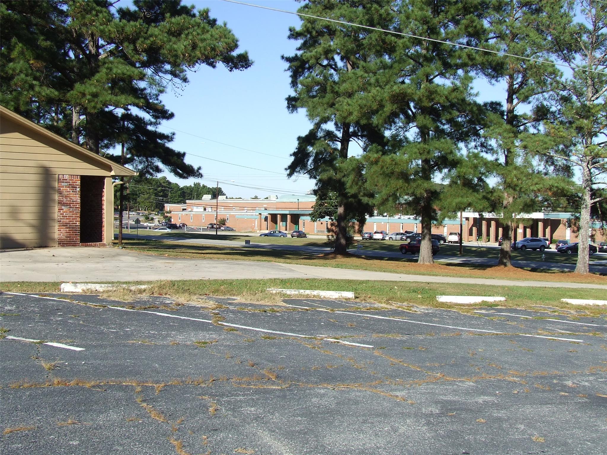 5985 Maddox Rd, Morrow, GA 30260 photo 17