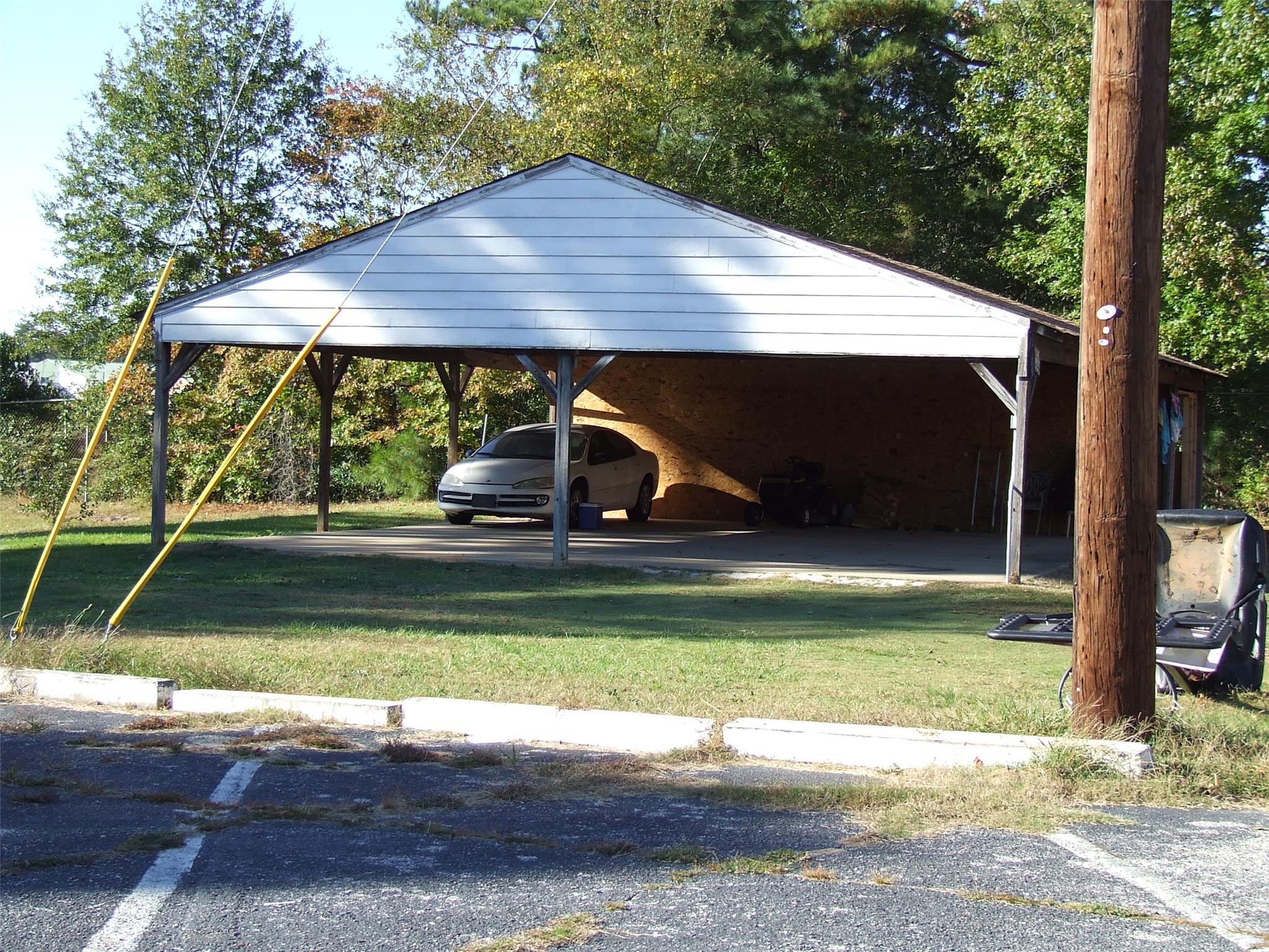 5985 Maddox Rd, Morrow, GA 30260 photo 11