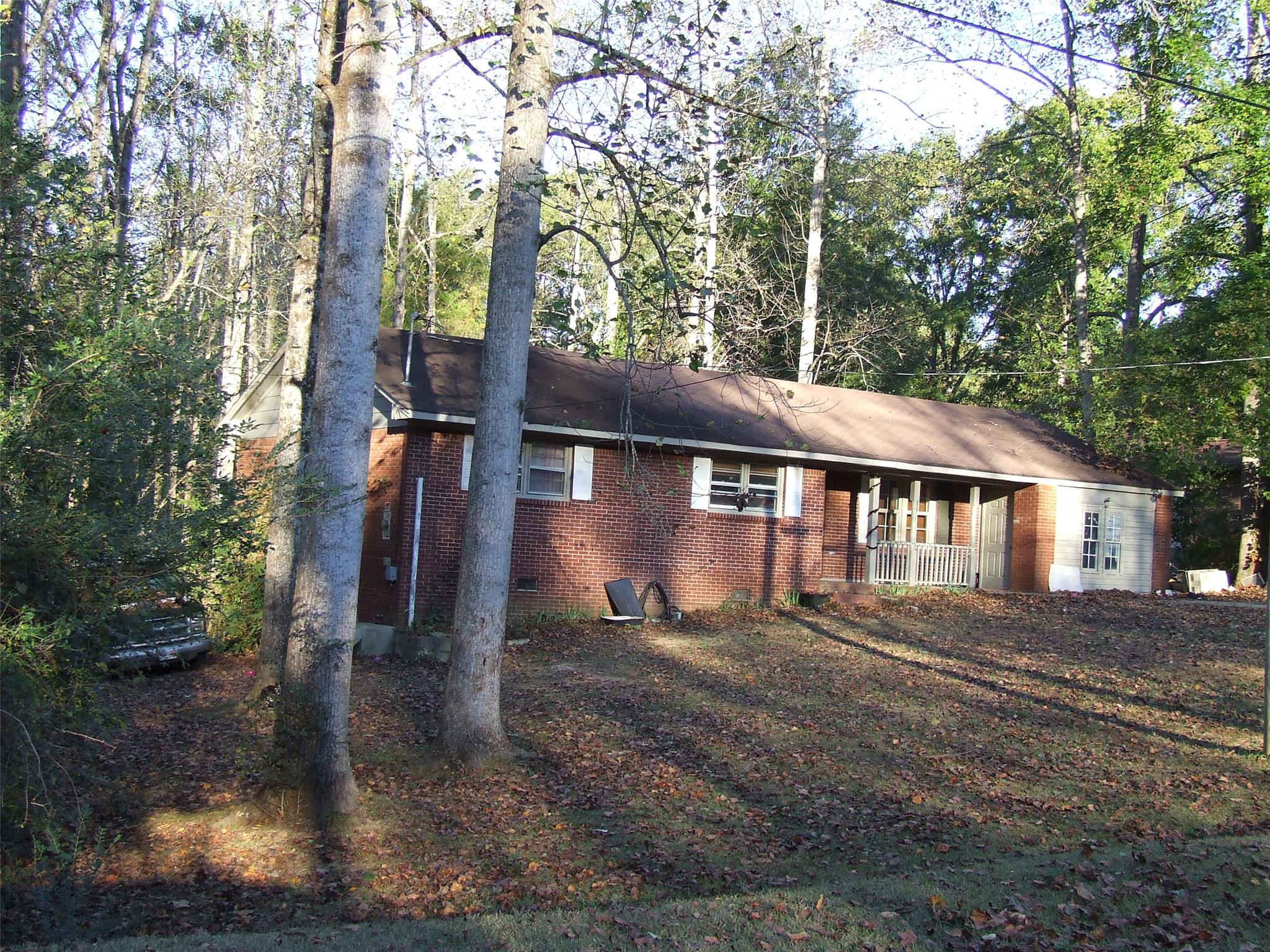 626 Joy St, Jackson, GA 30233 photo 1