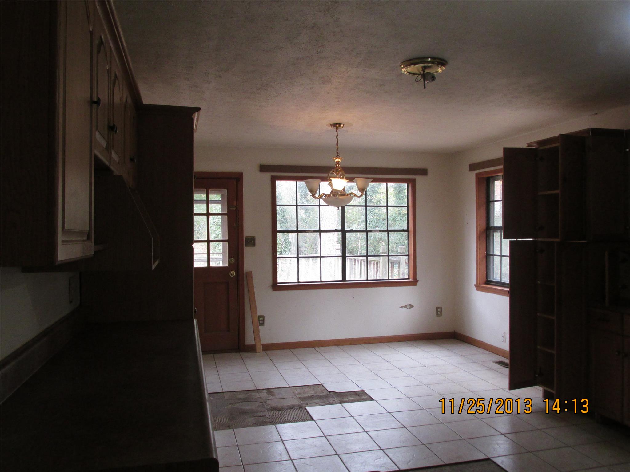 2280 Olin Ct, Morrow, GA 30260 photo 4