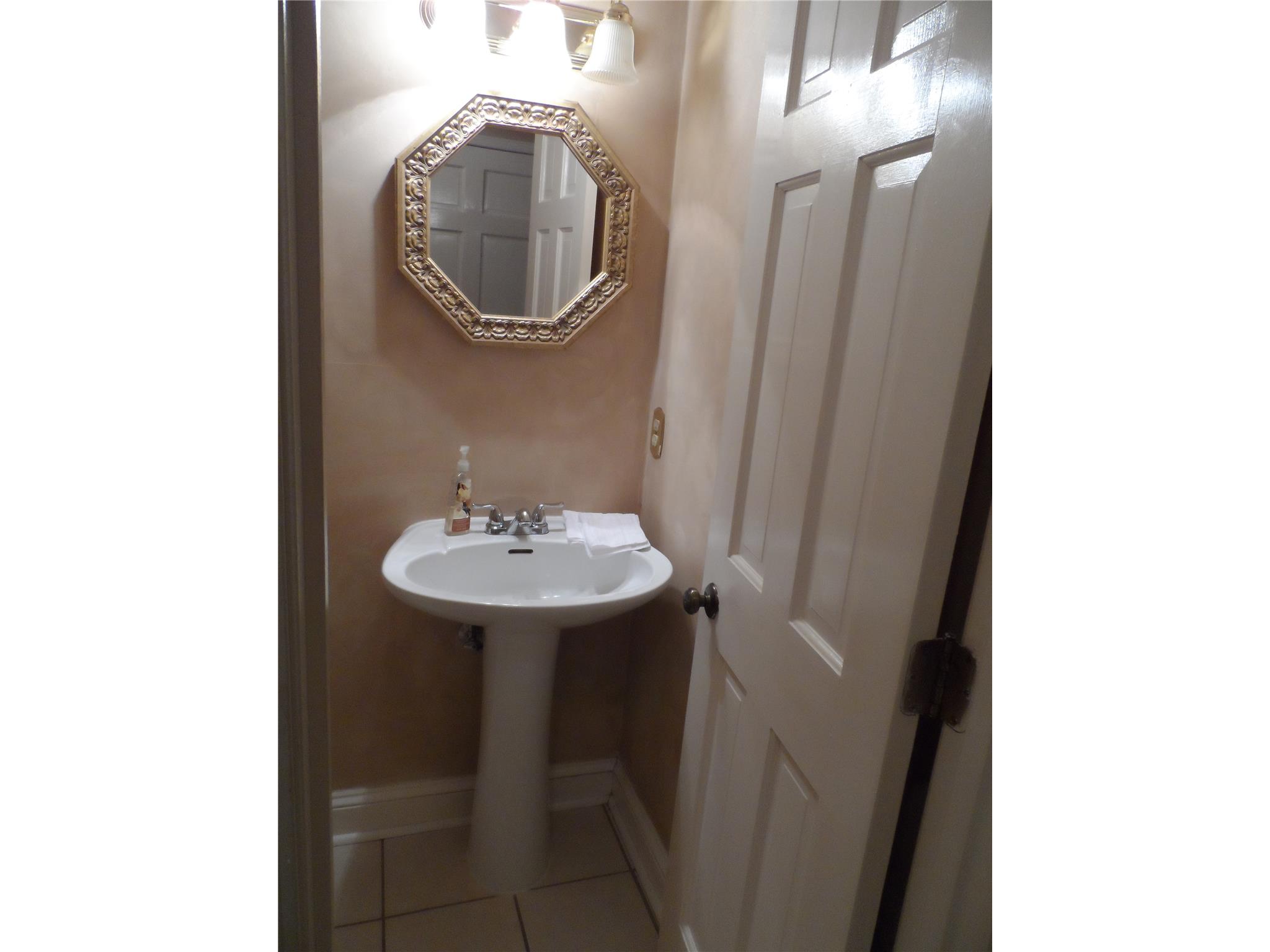 3316 Maple Ridge Ct, Suwanee, GA 30024 photo 8