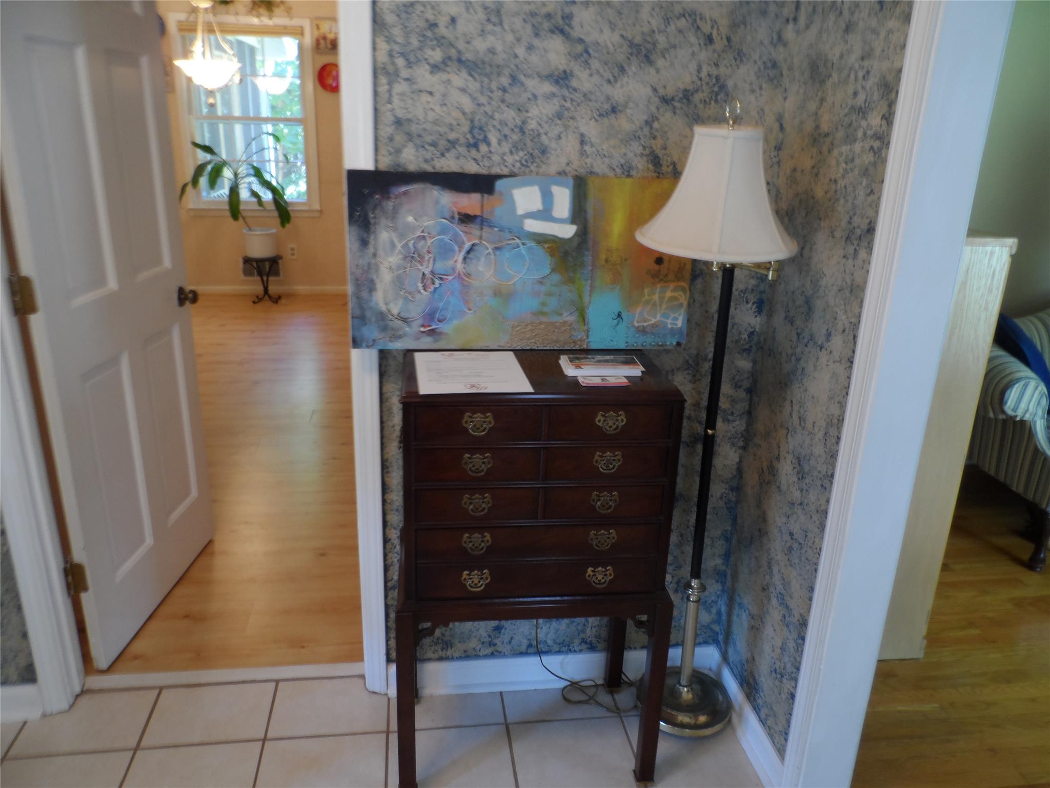 3316 Maple Ridge Ct, Suwanee, GA 30024 photo 2