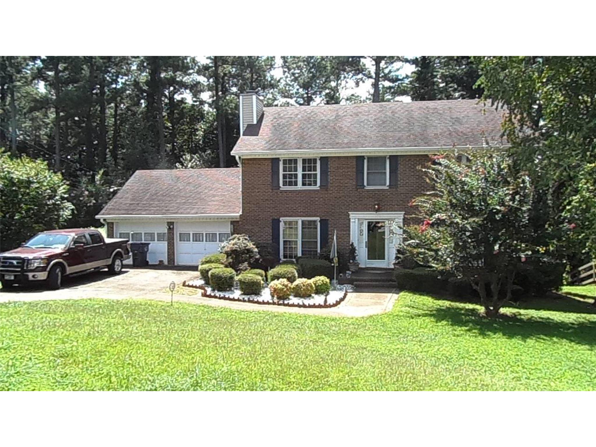 3316 Maple Ridge Ct, Suwanee, GA 30024 photo 1