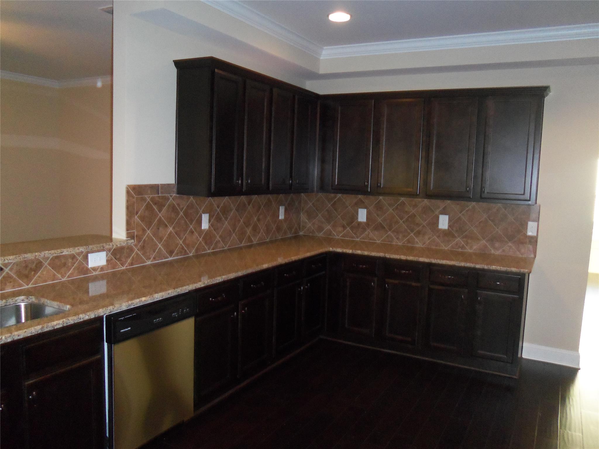 12027 Kelowna Rd, Hampton, GA 30228 photo 5